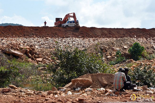 14.-There-is-hardly-any-water-still-a-huge-dam-is-being-build India_Jan.2009_N.Khardina